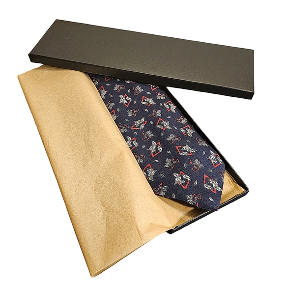 DIOR TIE - Picture 10 of 10